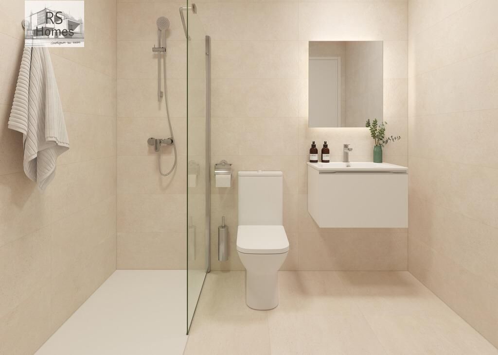 Bathroom of Flat for sale in L'Eliana  with Air Conditioner, Heating and Terrace
