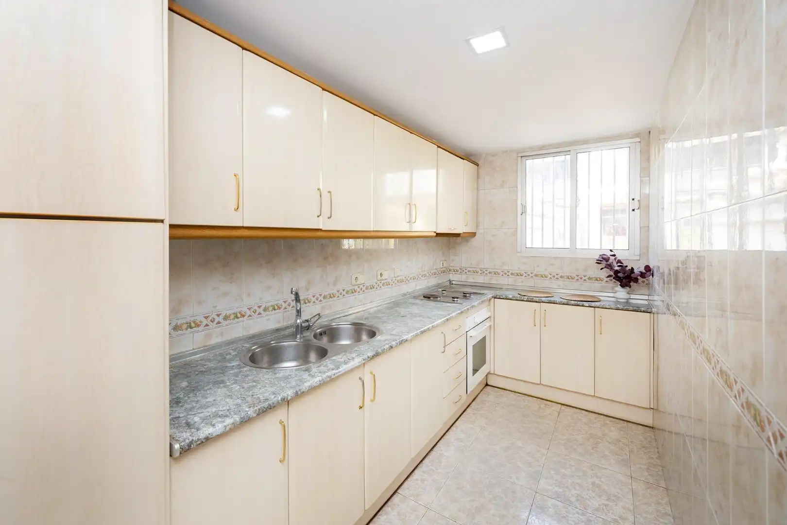 Küche von Wohnung zum Verkauf in Cenes de la Vega mit Terrasse