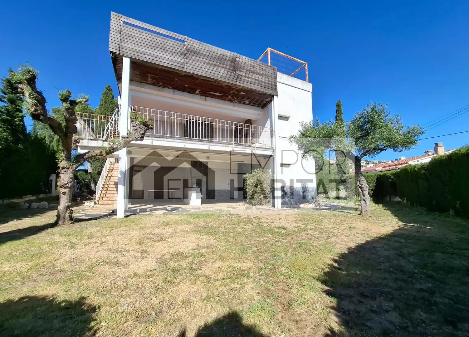 Casa amb jardí en venda a Grifeu - Cap Ras - Els Estanys - Sant Genís, imagen 4