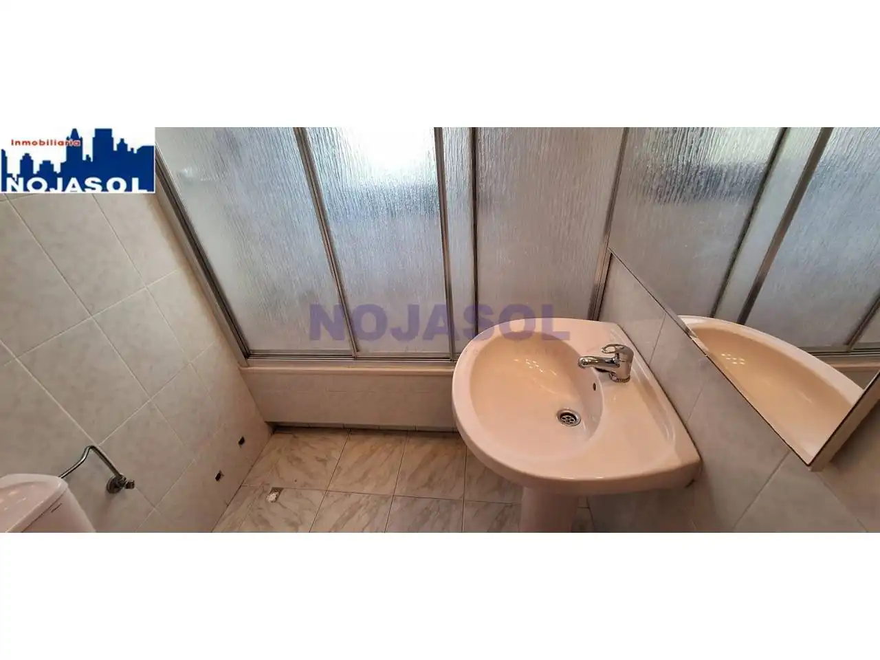 Appartamento con ascensore in affitto a Avenida Ris 56, imagen 44