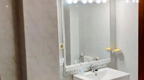 Foto 2 de Habitació a Calle la Roda, 35, El Pilar, Albacete Capital