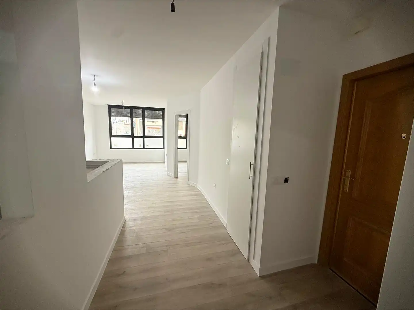 Piso en venta en Valdelaguna con Parquet