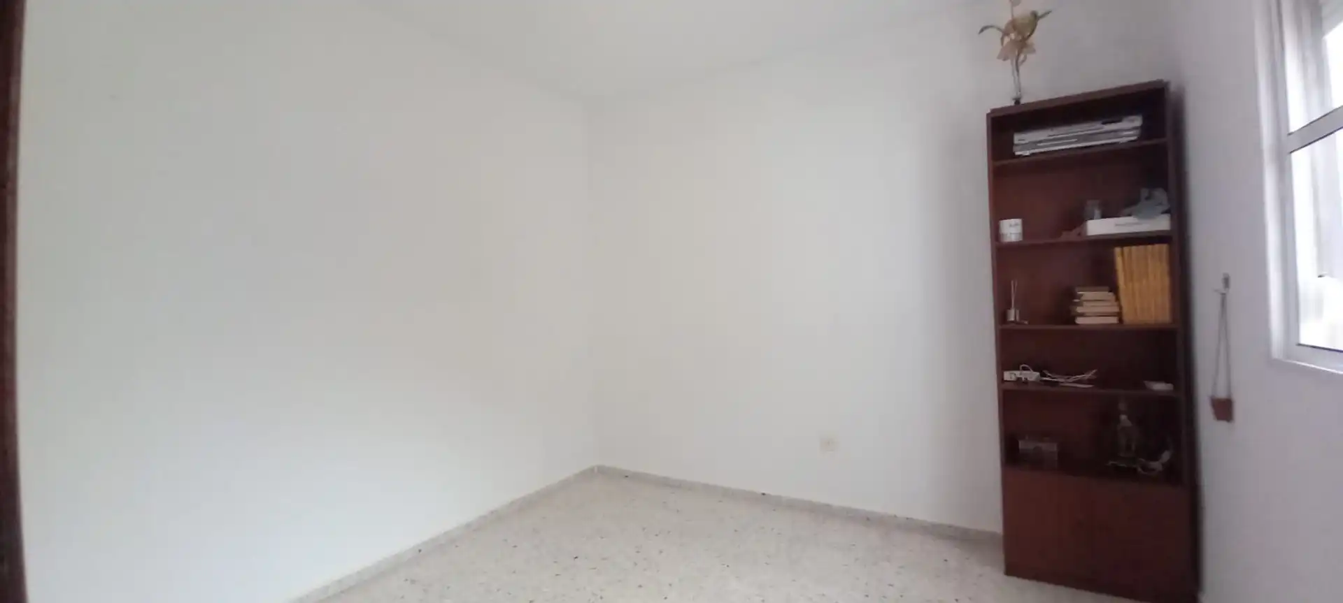 Habitación de Casa adosada en venta en Mairena del Aljarafe con Aire acondicionado, Calefacción y Terraza