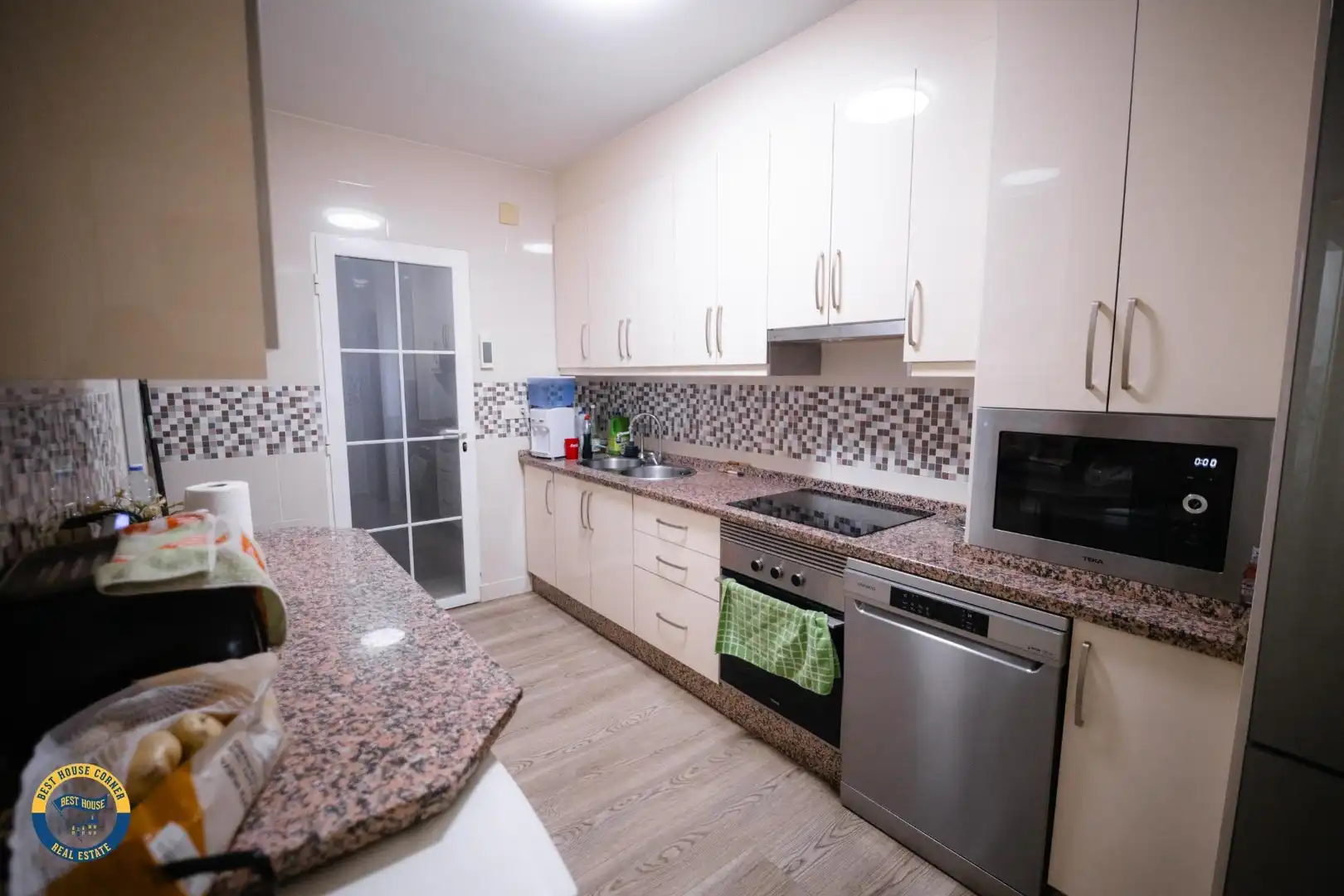 Cocina de Casa adosada en venta en Los Santos de Maimona con Aire acondicionado y Terraza