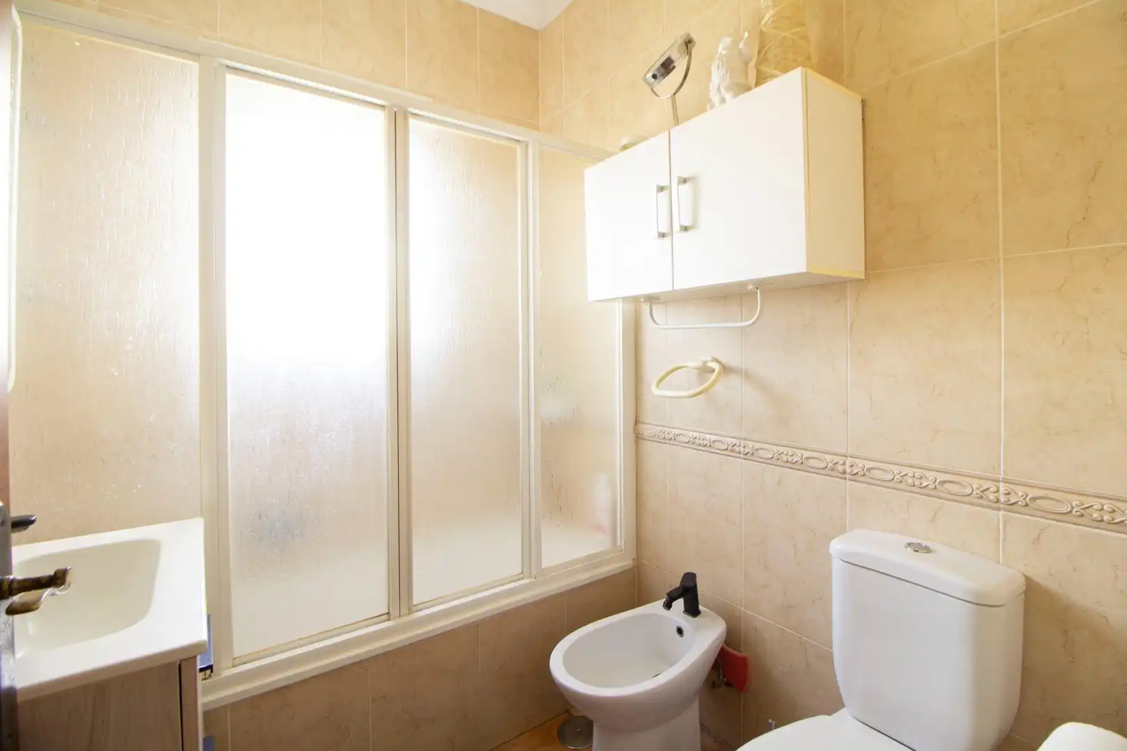 Bathroom of Houses for sale in Chiclana de la Frontera