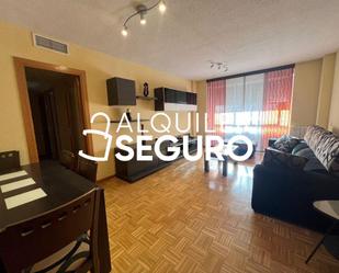 Living room of Flat to rent in  Madrid Capital  with Air Conditioner