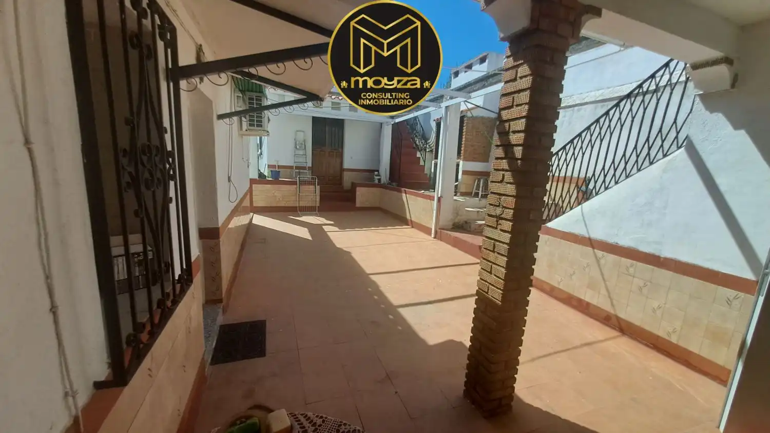 Vista exterior de Casa o chalet en venta en Cardeña con Aire acondicionado, Calefacción y Terraza