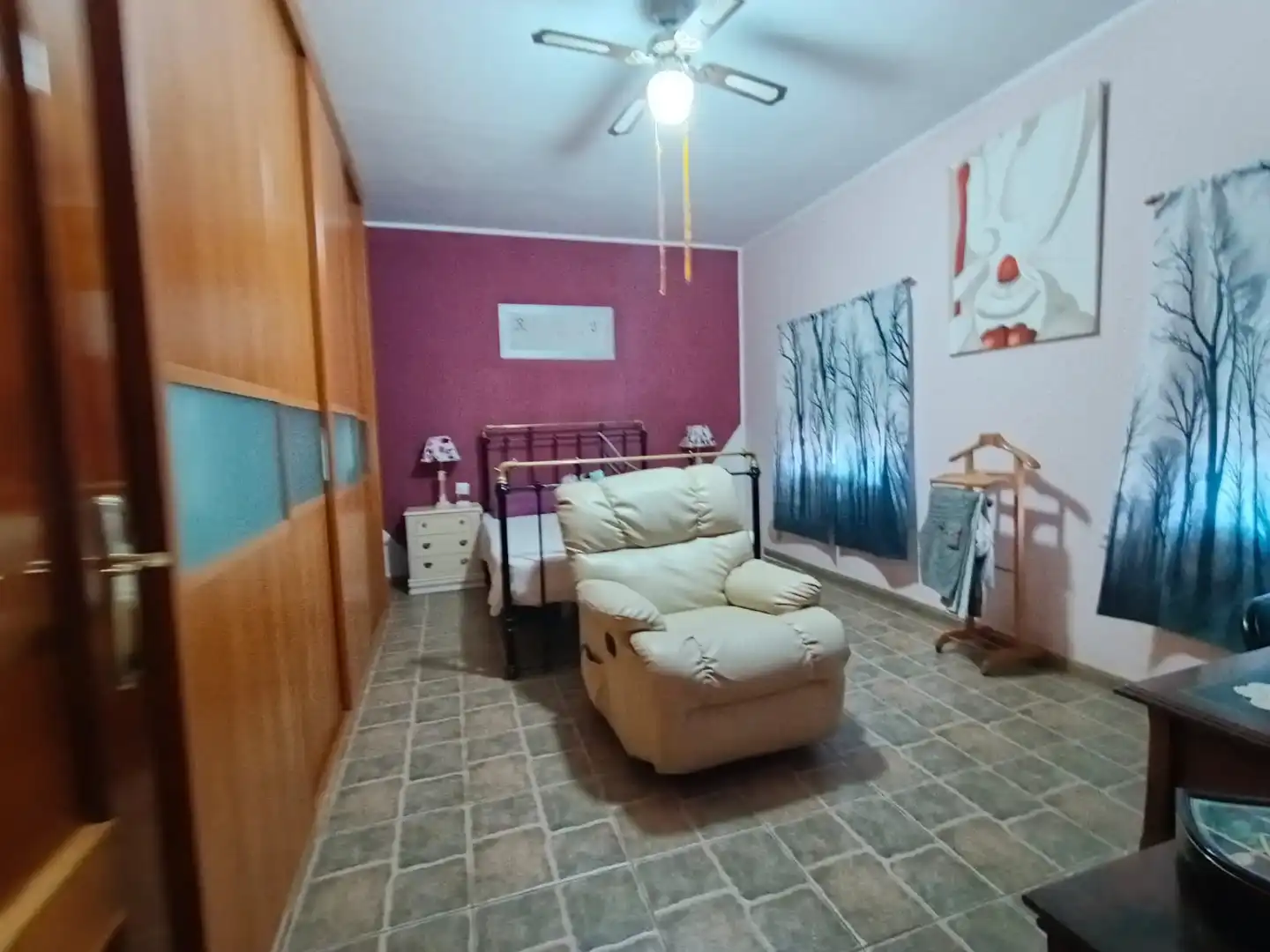 Houses for sale in Esparragalejo, Badajoz