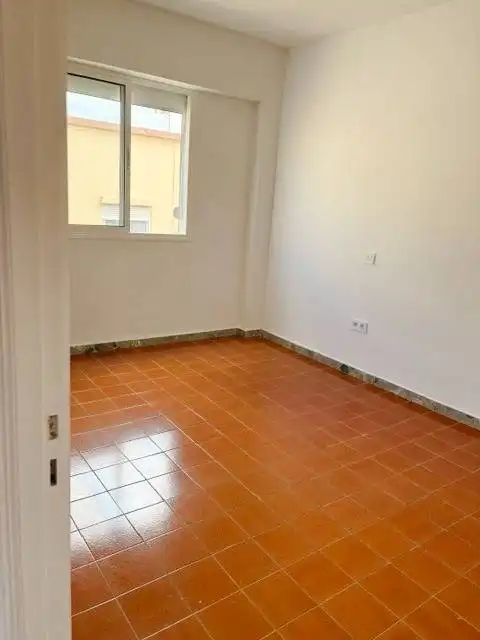 Piso de alquiler en Casco Urbano