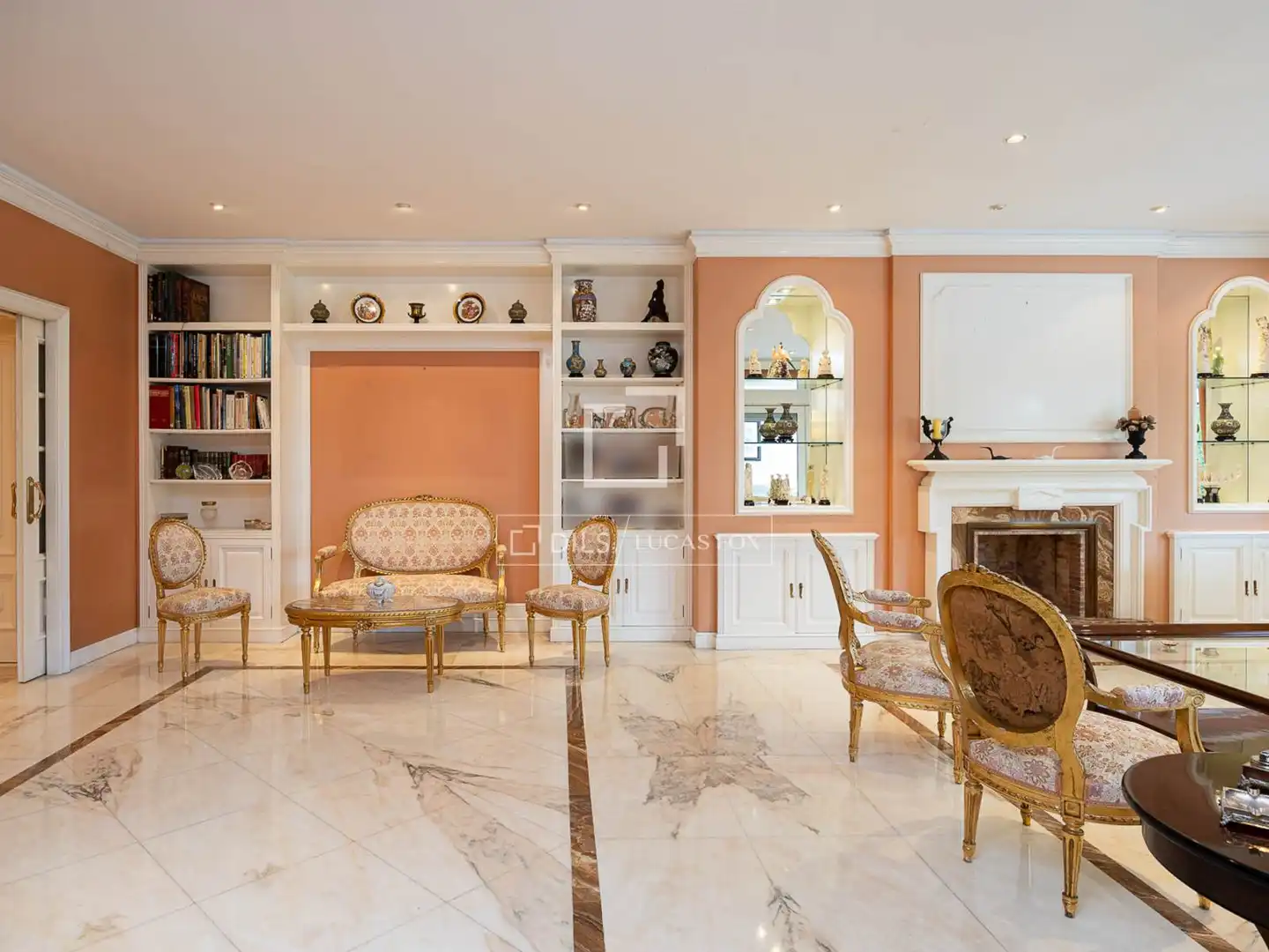 Sala de estar de Casa o chalet en venta en Barcelona con Aire acondicionado, Terraza y Trastero