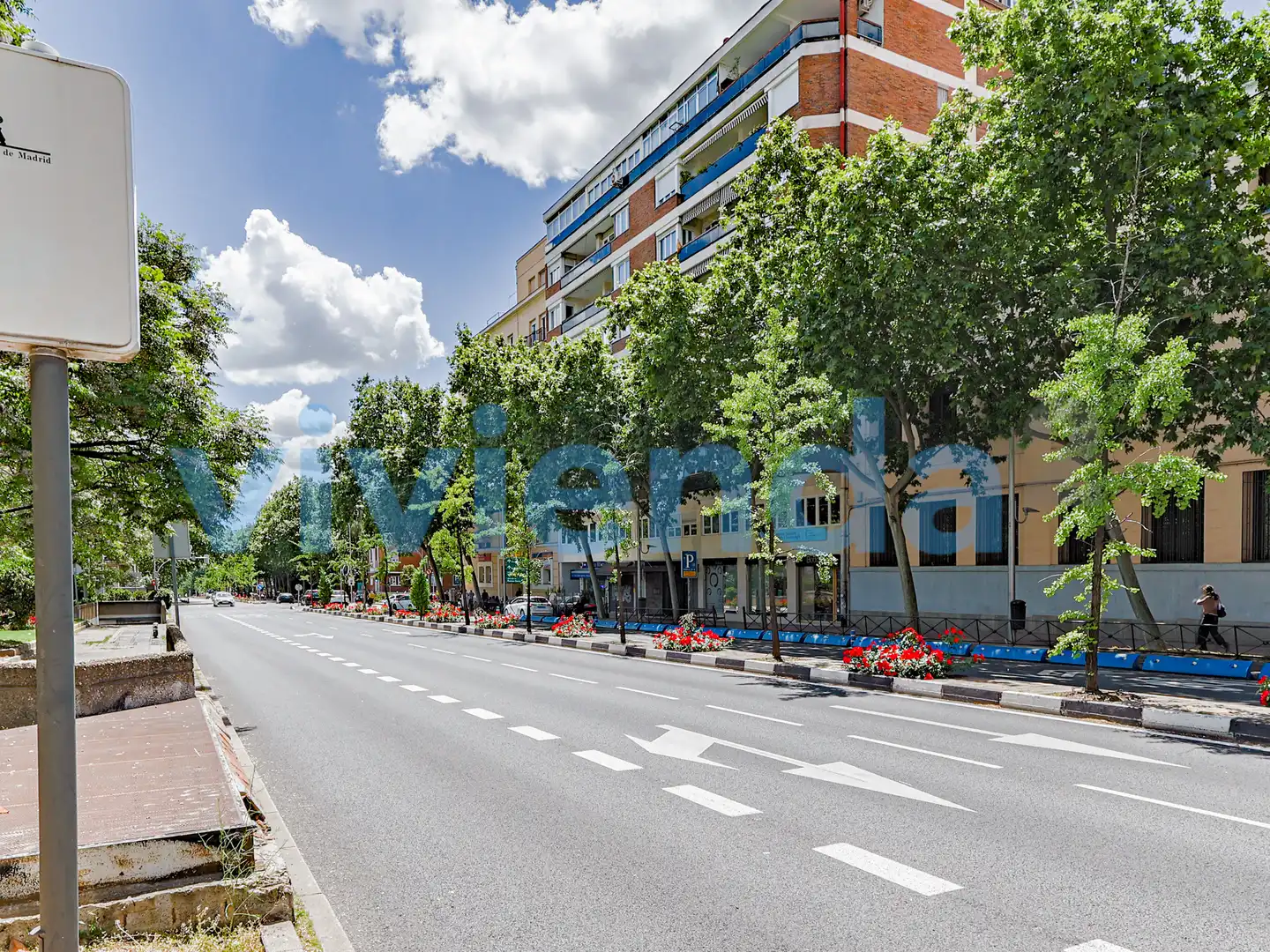 Außenansicht von Wohnung zur Miete in Madrid mit Heizung und Balkon