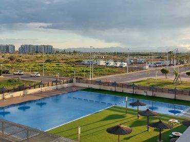 Apartament amb piscina en venda a Moncófar Playa