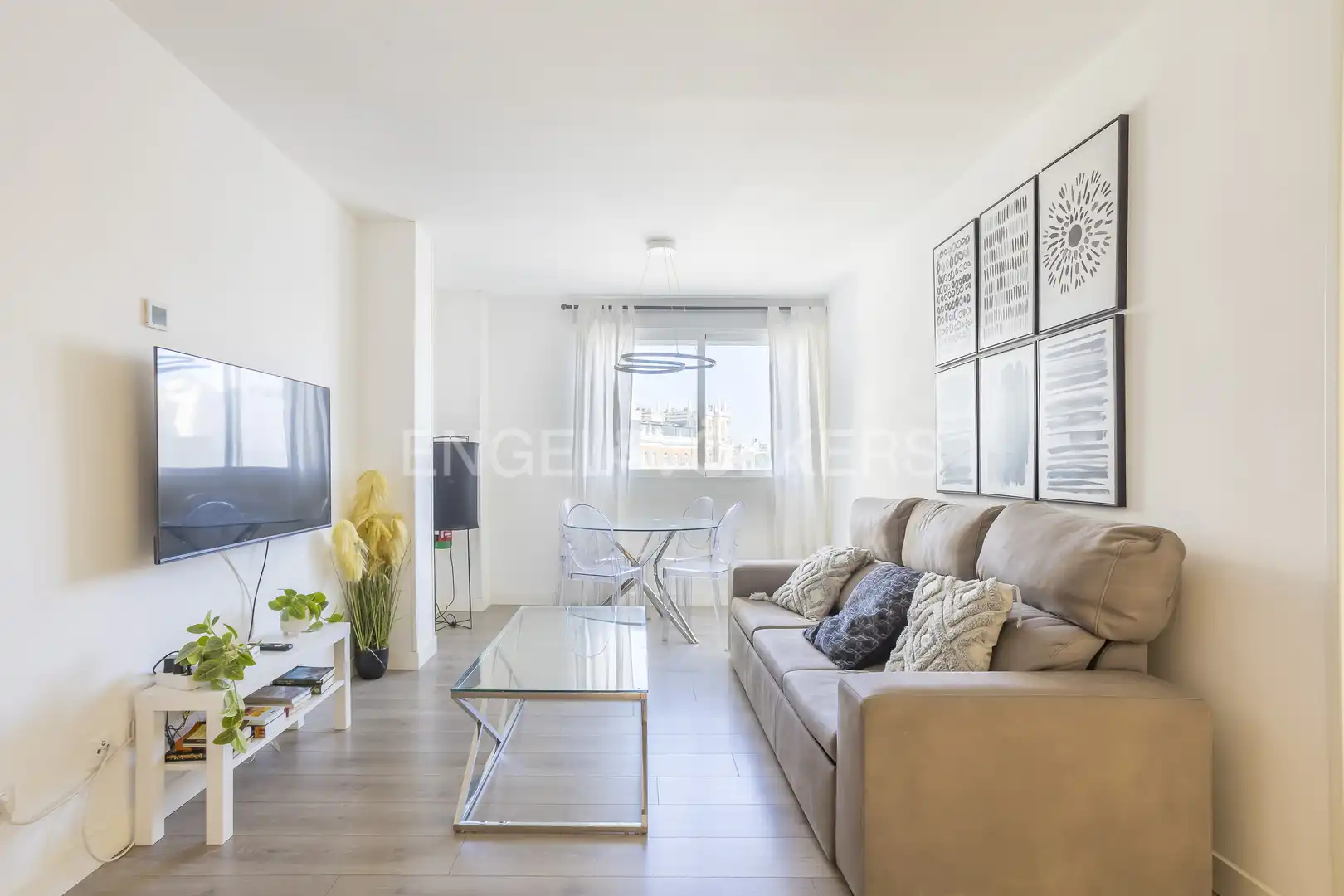 Exterior view of Flat for rent in Madrid  with Air Conditioner, Heating and Furnished