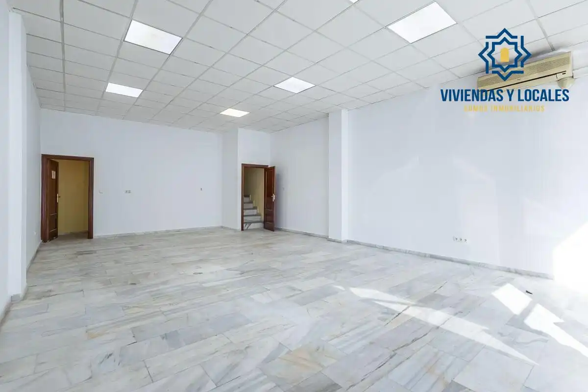 Nau industrial en venda a Avenida JUNCARIL, imagen 7