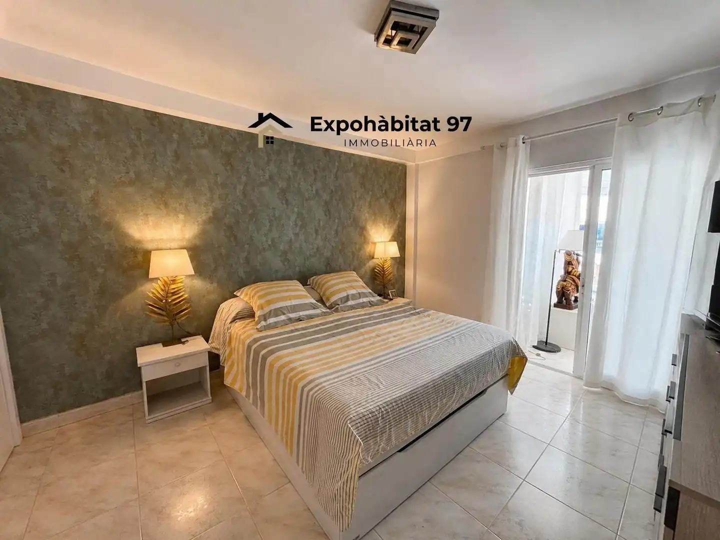 Habitación de Apartamento en venta en Salou con Aire acondicionado y Calefacción