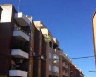 Exterior view of Building for sale in Alzira