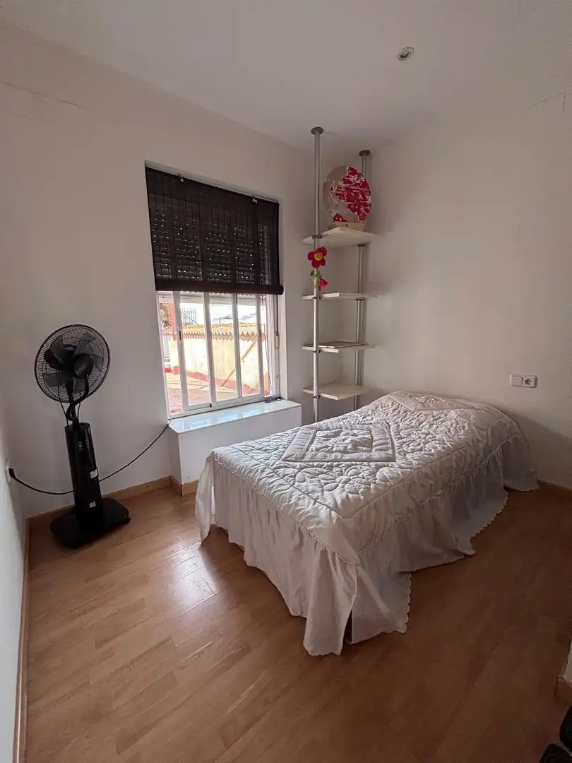 Habitación de Casa o chalet en venta en Los Palacios y Villafranca