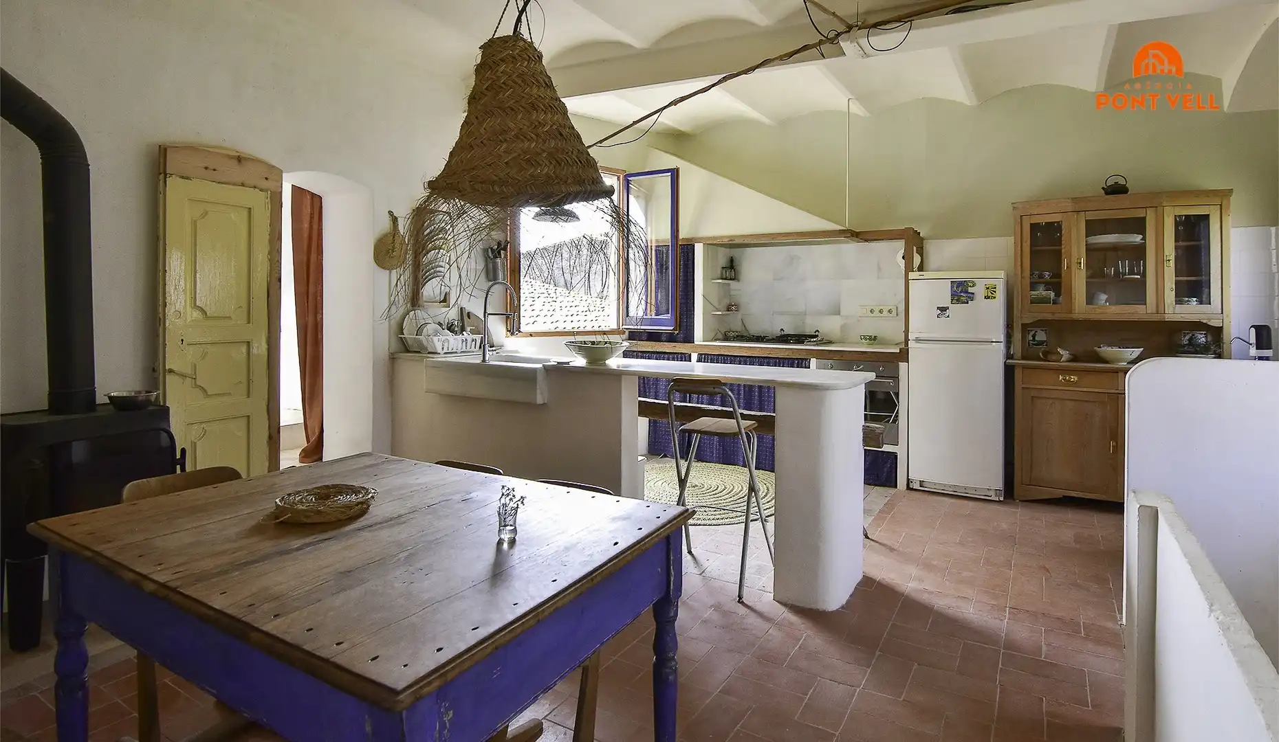 Cocina de Finca rústica de alquiler en Rupià con Terraza y Amueblado