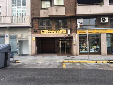 Ufficio in vendita a Zona Alta