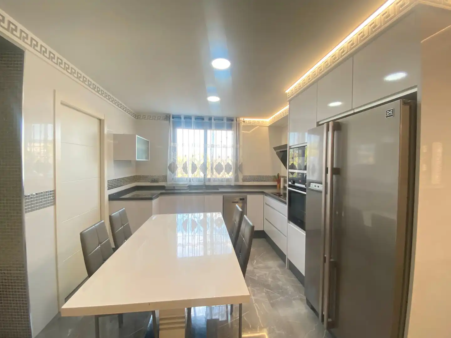 Cocina de Casa o chalet en venta en Carlet con Aire acondicionado, Calefacción y Horno