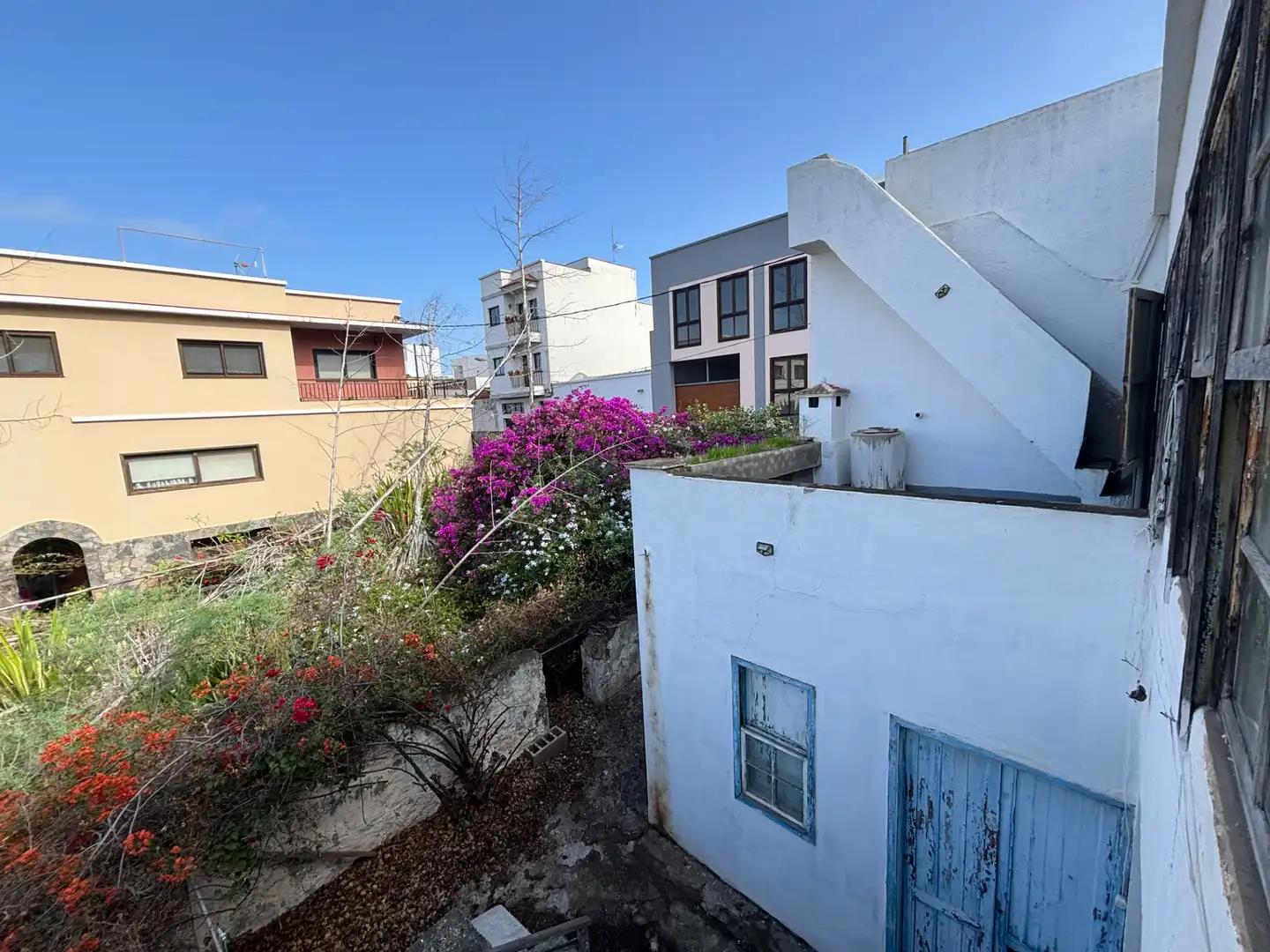 Vista exterior de Casa o xalet en venda en Buenavista del Norte amb Jardí privat i Terrassa
