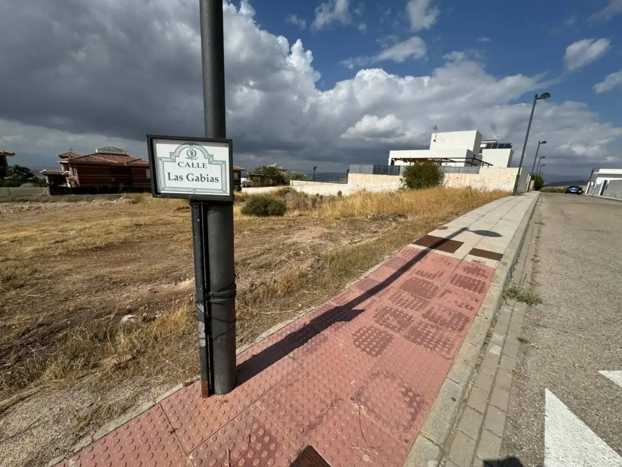Industrial land for sale in La Zubia