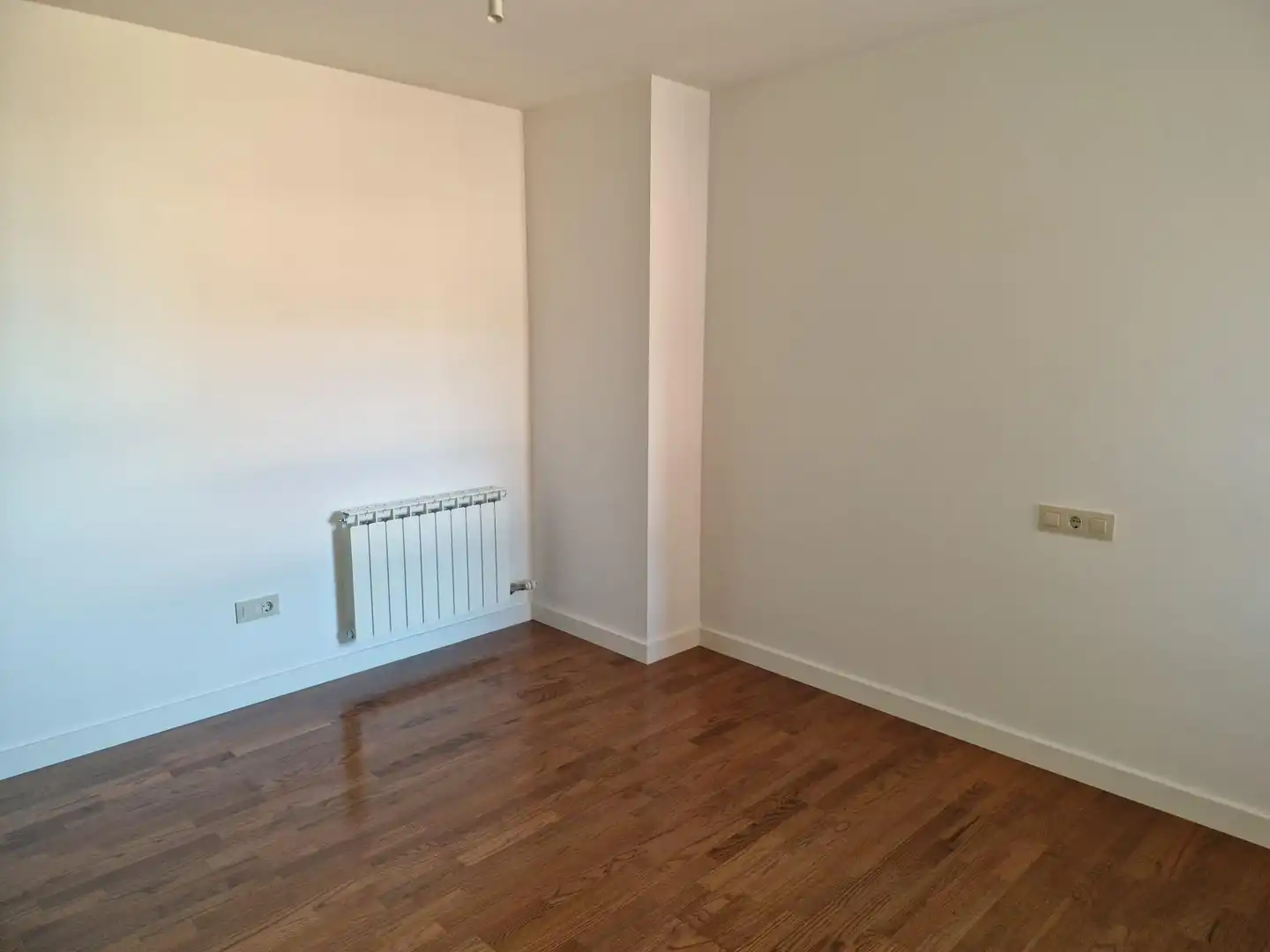 Habitación de Dúplex en venta en Camponaraya con Calefacción y Trastero