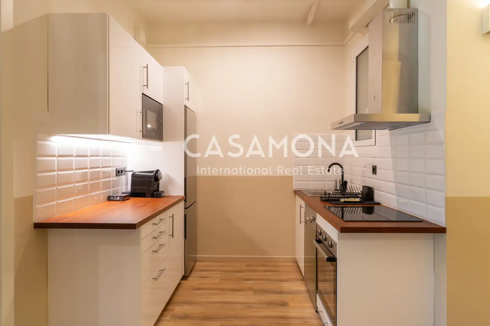 Kitchen of Apartments for rent in Sant Martí