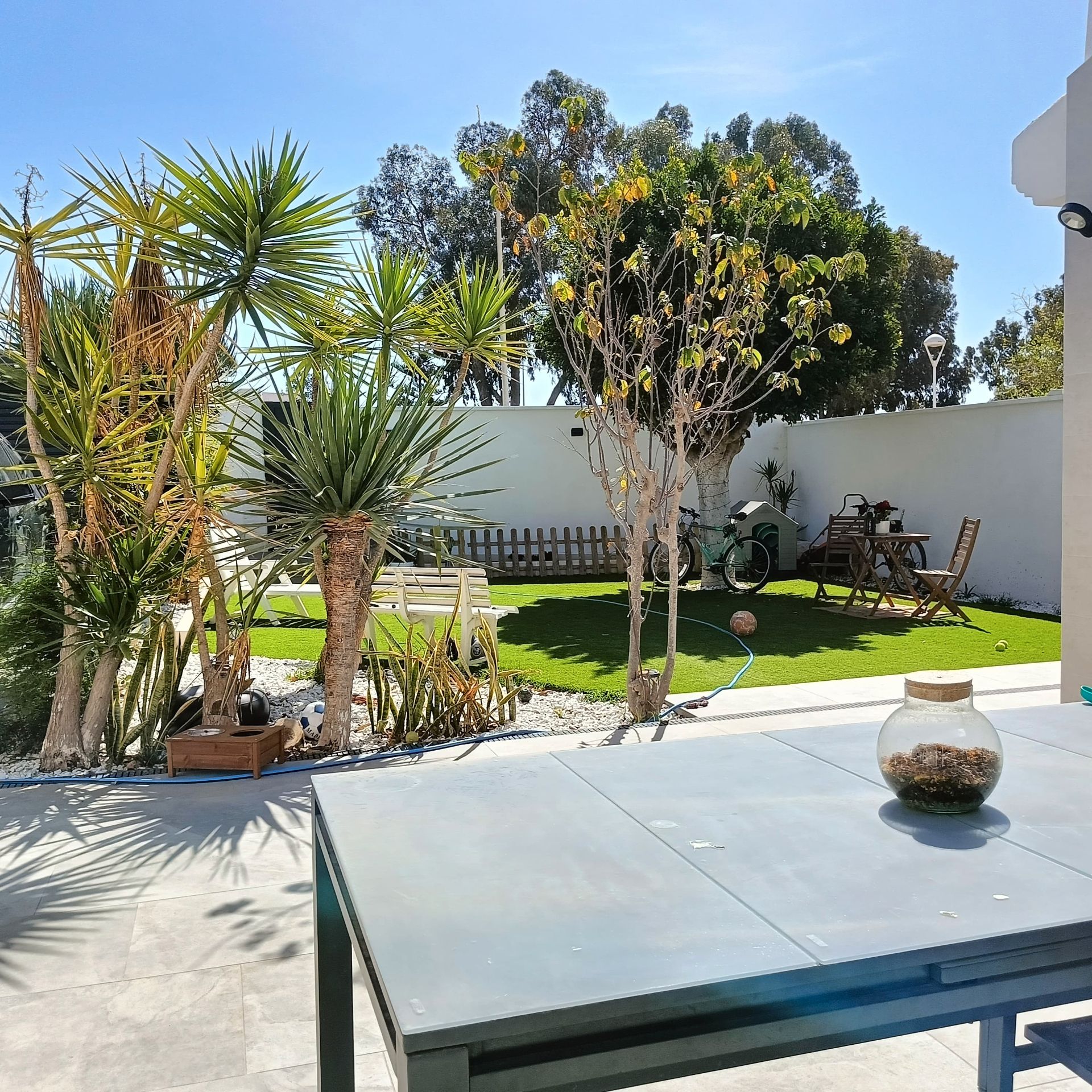 Garden of House or chalet for sale in  Almería Capital  with Air Conditioner, Private garden and Furnished