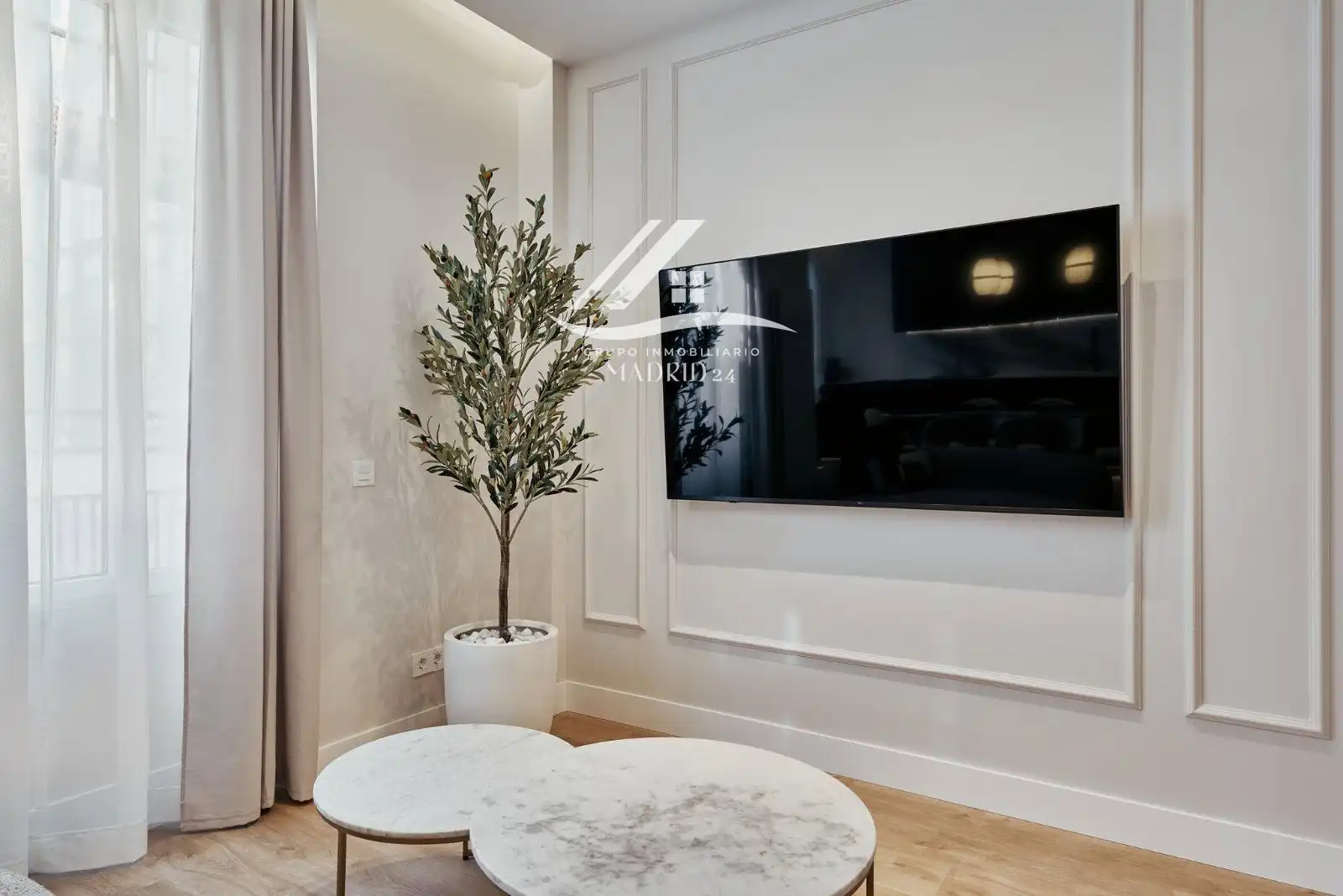 Flat with lift for sale in Calle de Alcántara, imagen 2