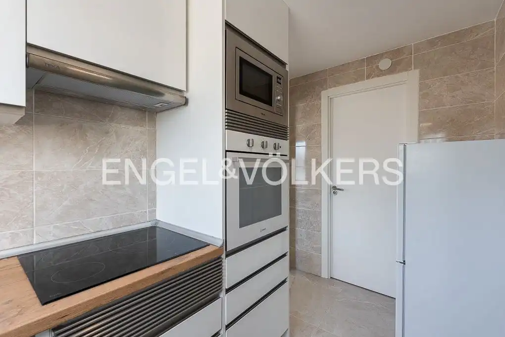 Kitchen of Houses for sale in Valencia  with Heating, Terrace and Furnished