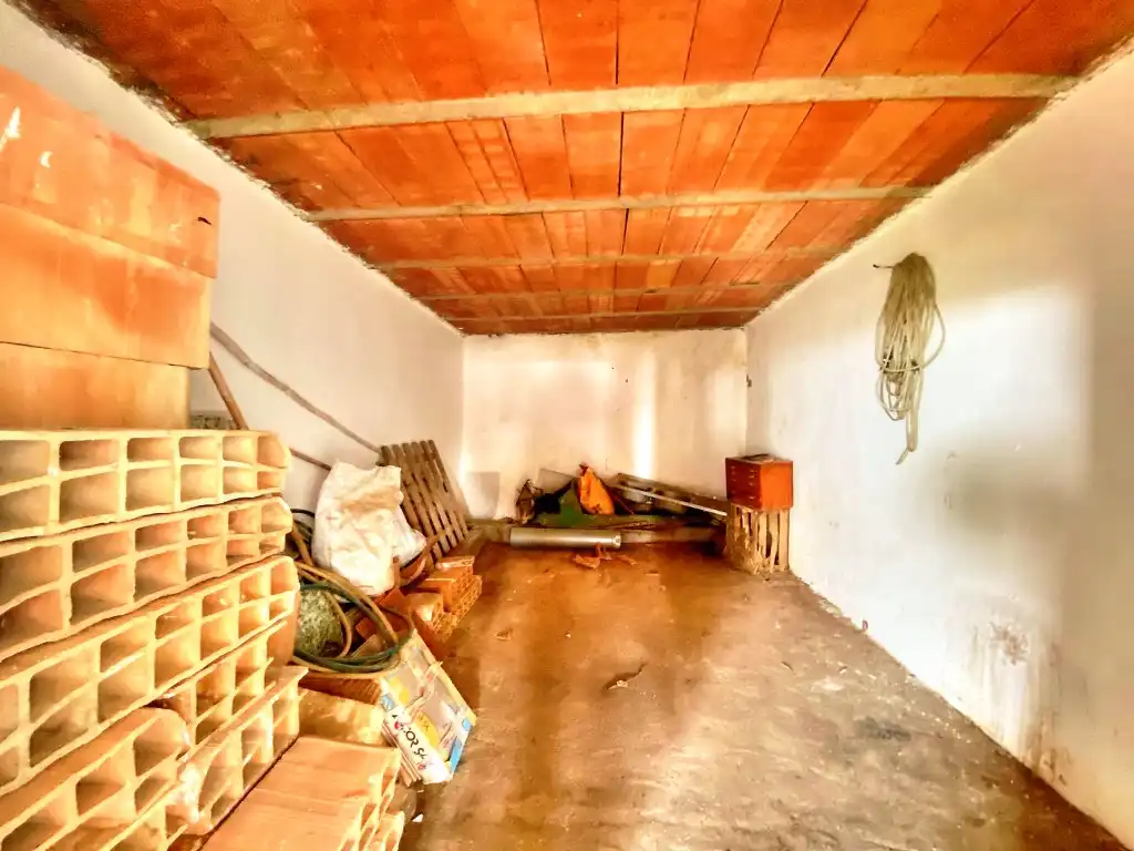 Country house zum Verkauf in Salares
