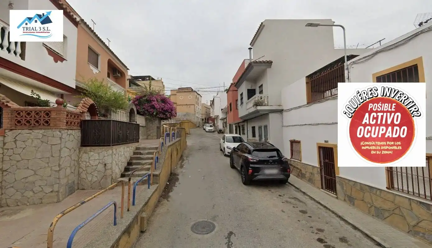 Casa en venda a Calle ANDALUCIA