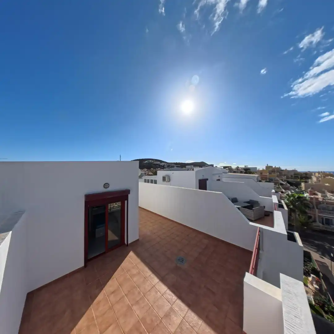 Terraza de Ático en venta en Arona con Terraza, Amueblado y Horno