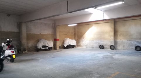 A la venta gran almacen, planta baja, situado en calle tranquila y cercana a la diagonal y san Antonio, siendo además de muy fácil, imatge 4