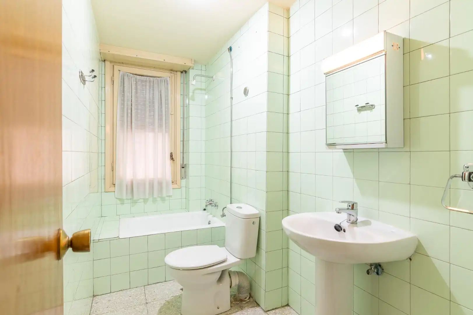 Flat with terrace for sale in Calle de Tudela, imagen 30