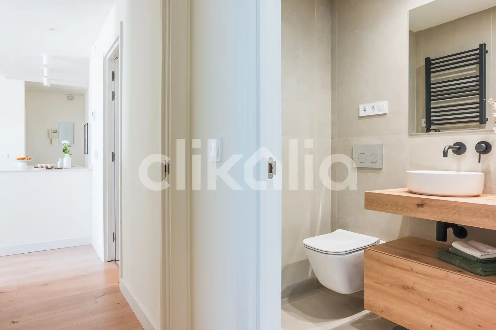 Baño de Piso en venta en Sevilla con Aire acondicionado