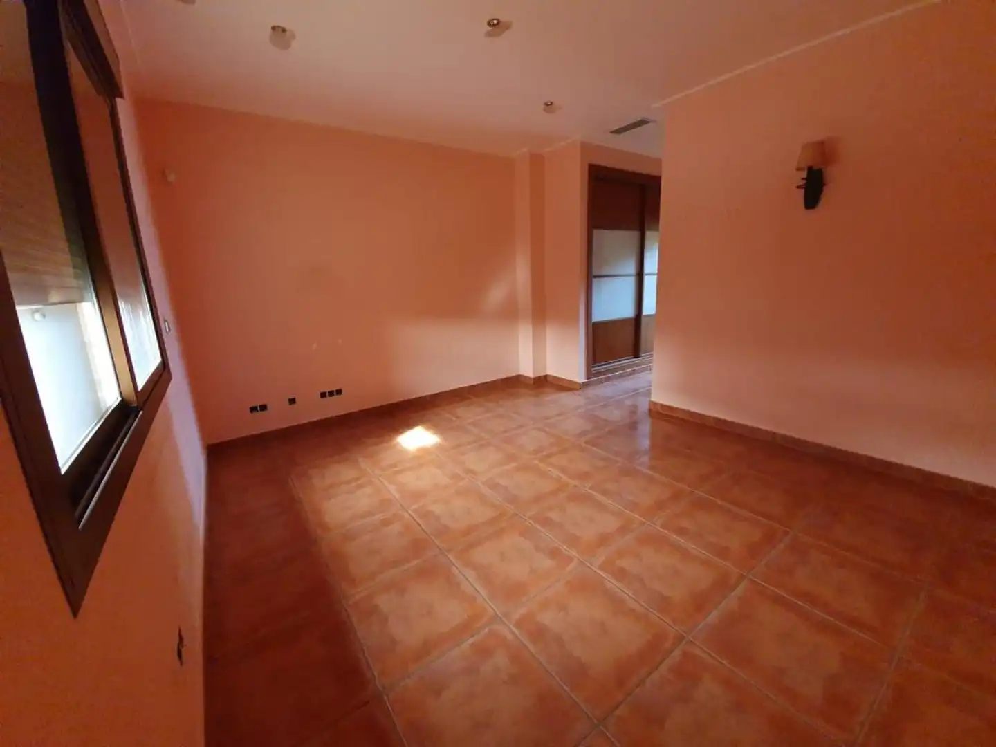 Chalet con piscina en venta en C/ Irlanda, imagen 17