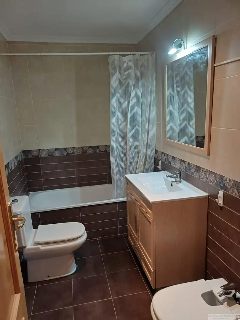 Bany de Apartament en venda en Chinchilla de Monte-Aragón amb Calefacció i Balcó