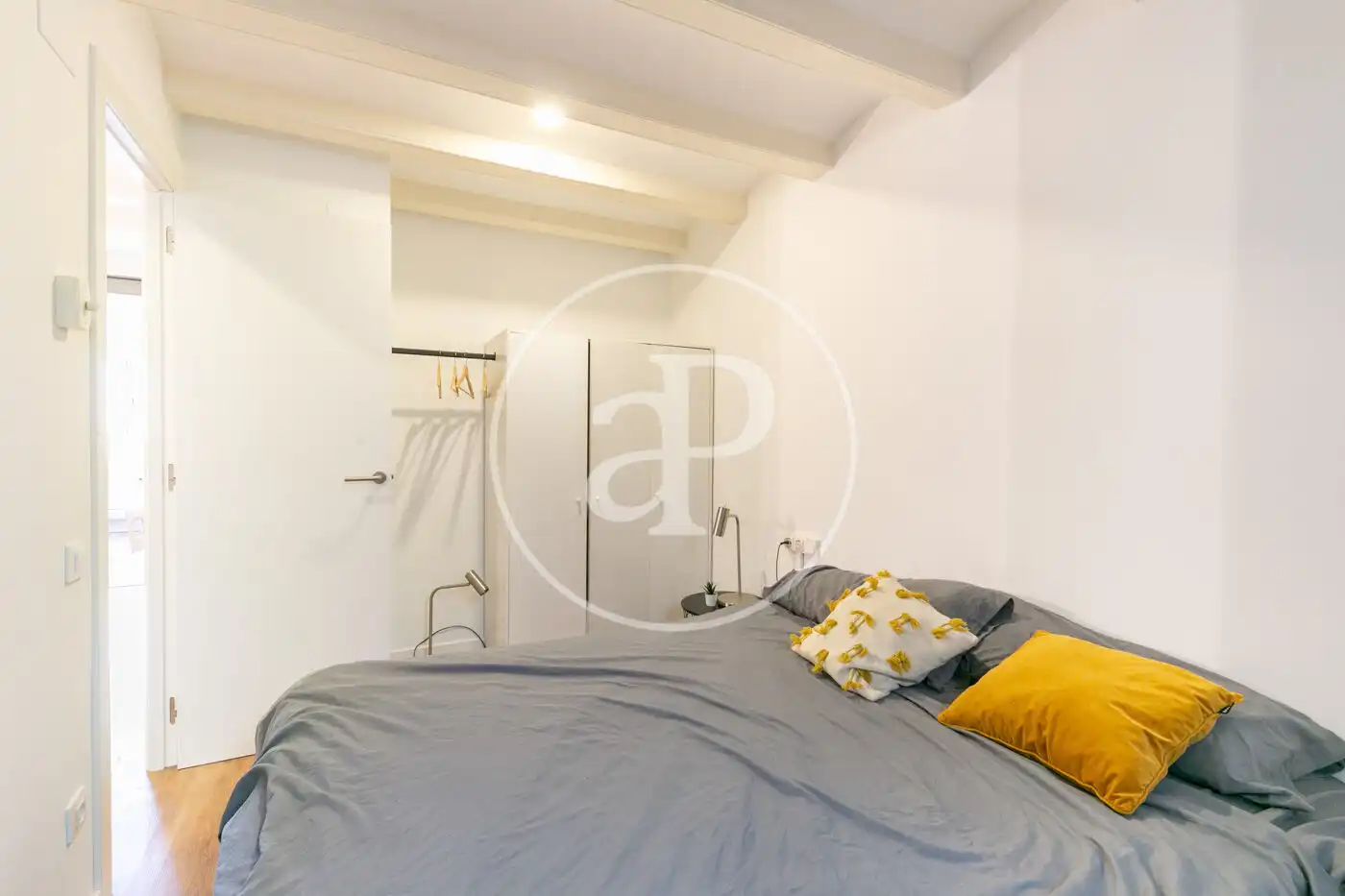 Bedroom of Flat for sale in Barcelona  with Heating and Furnished