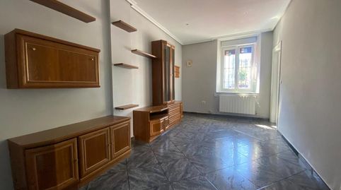 Foto 3 von Erdgeschoss zum Verkauf in Trenbide Kalea, Durango, Bizkaia