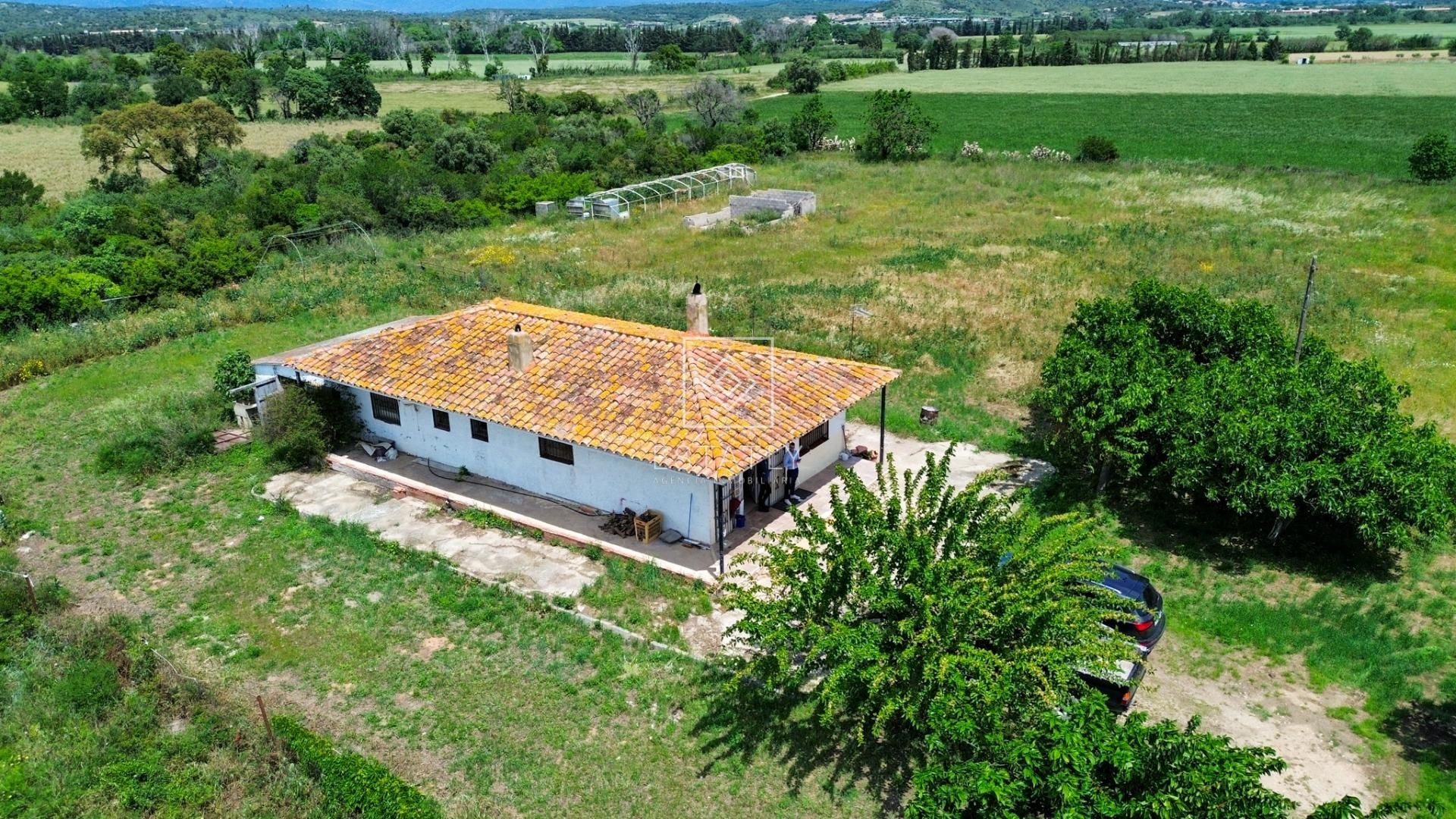 House or chalet for sale in Cabanes (Girona)