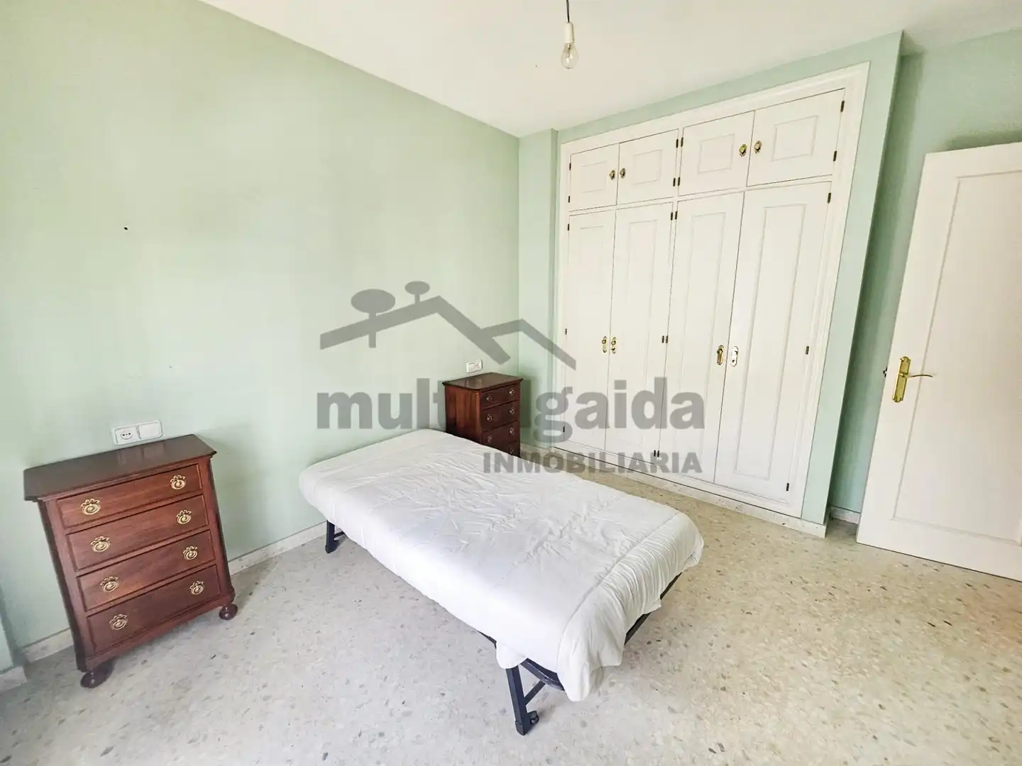Habitación de Casa adosada en venta en Sanlúcar de Barrameda con Terraza y Trastero