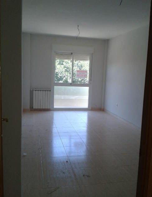Piso en venta en C/ Báscula, Poblete