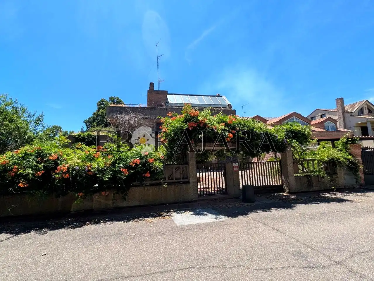 Exterior view of Houses for sale in Talavera de la Reina  with Heating, Private garden and Terrace