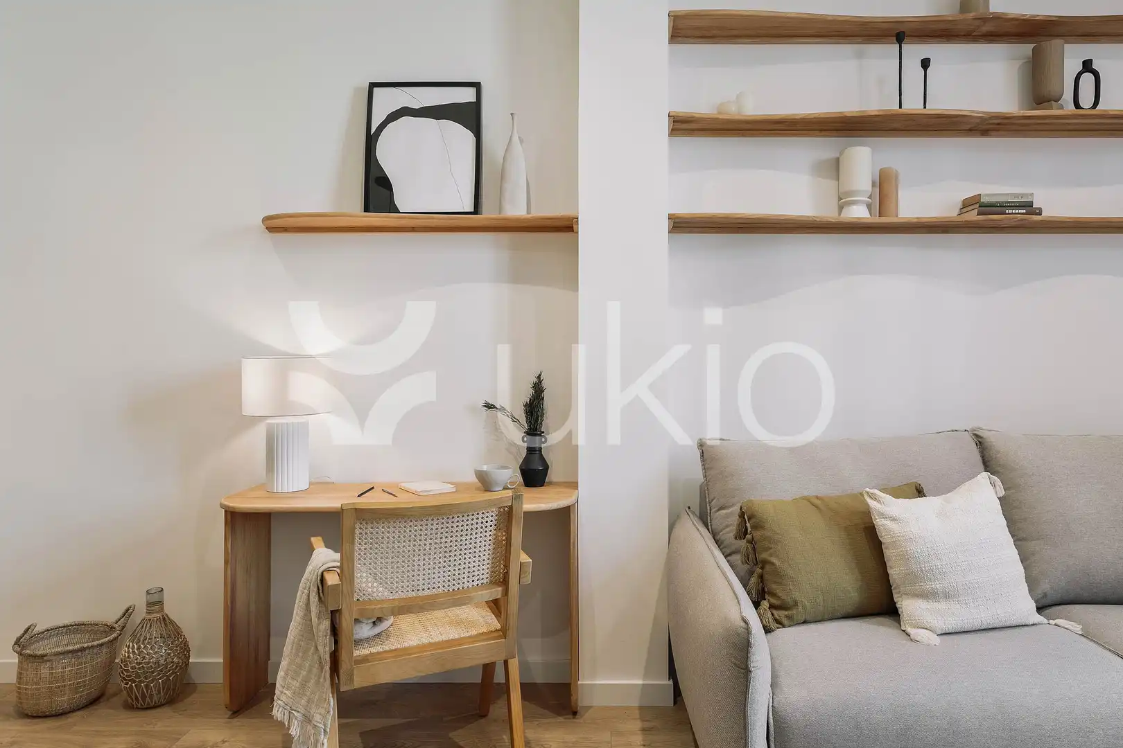 Apartamento con terraza en alquiler en Carrer de Mallorca, imagen 17