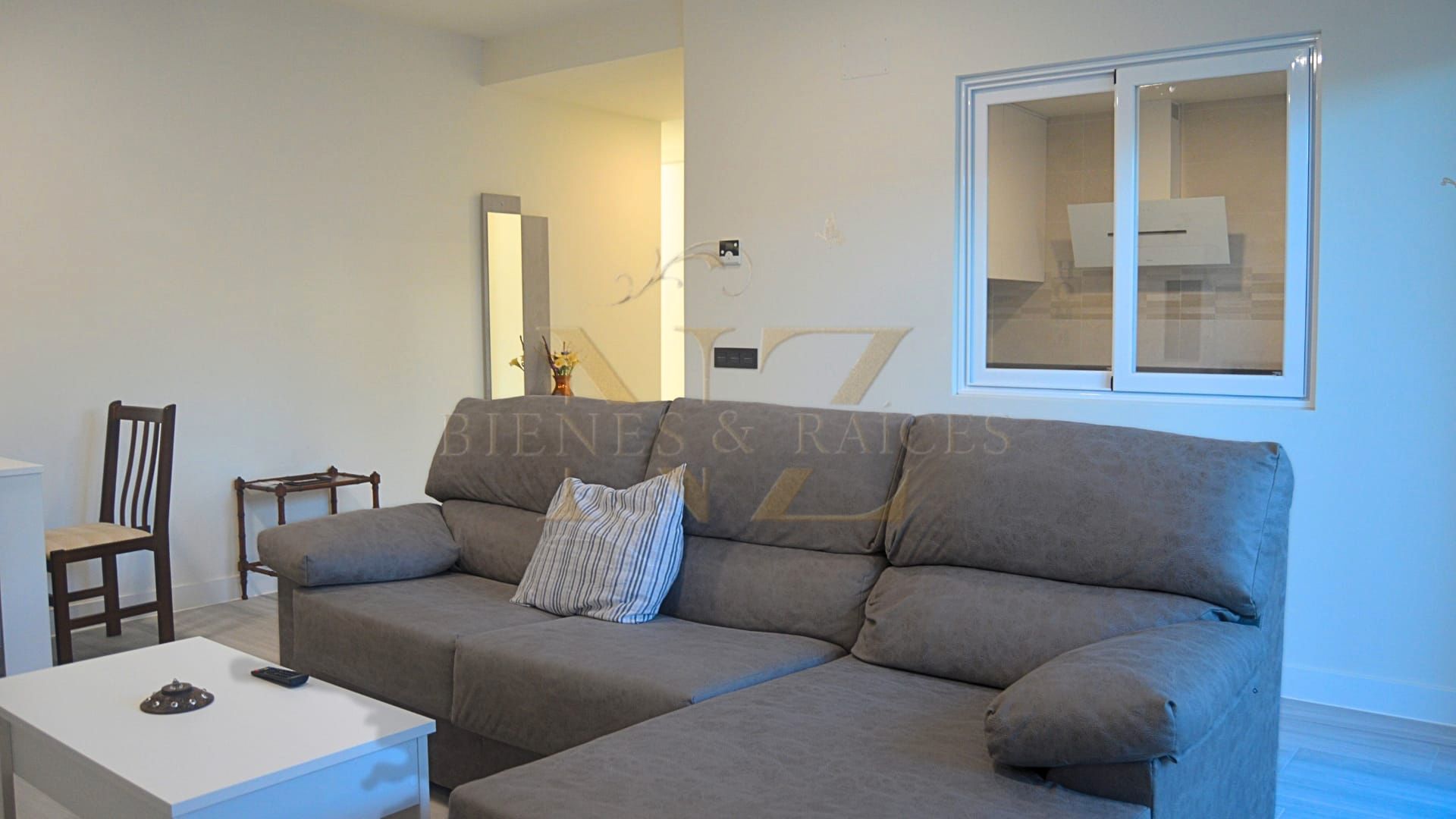 Living room of Flat for sale in Olías del Rey  with Heating, Private garden and Storage room