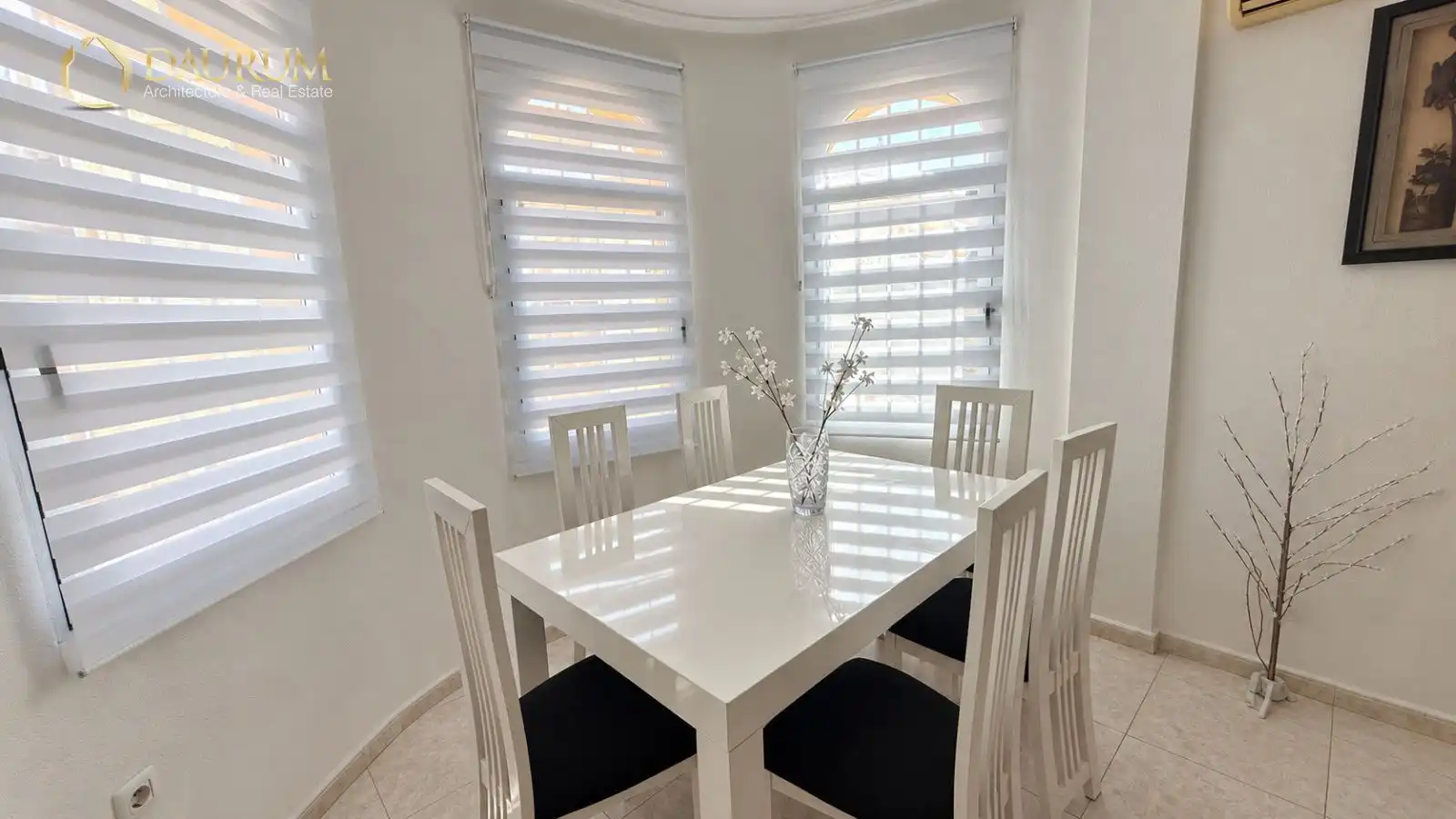 Casa bifamiliare con piscina in vendita a CALLE MARIA SAN GIL NOAIN, imagen 5