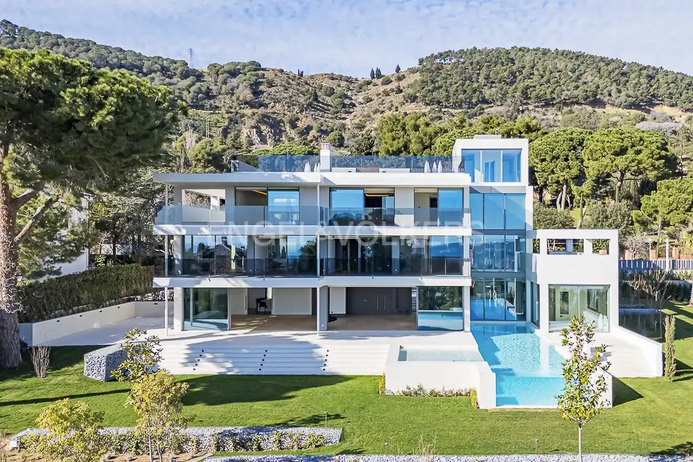 Vista exterior de Casa o chalet en venta en Barcelona con Aire acondicionado, Calefacción y Jardín privado