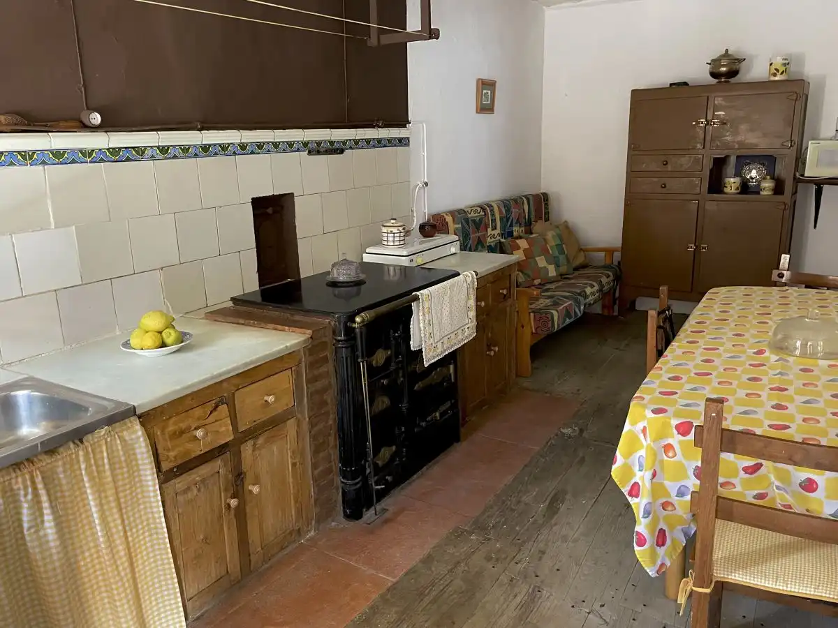 Cocina de Casa o chalet en venta en Salas con Calefacción y Trastero